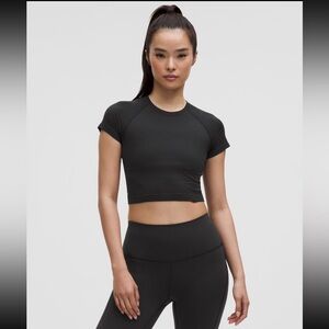Lululemon Athletica Swiftly Tech 2.0 Cropped Tee, Black size 12, NEW